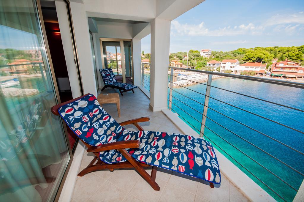 Hotel Maxim Božava Pokój zdjęcie