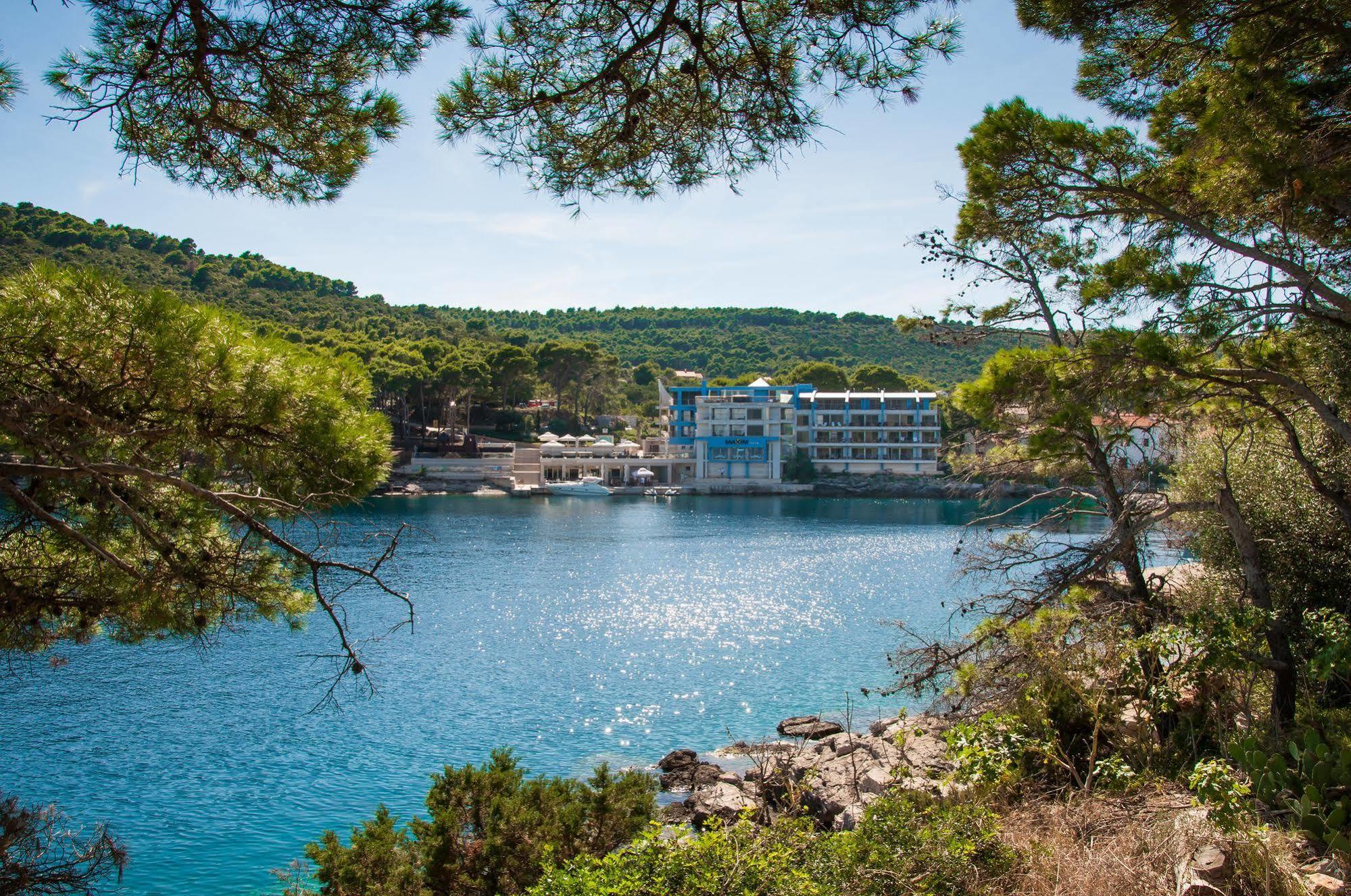 Hotel Maxim Božava Zewnętrze zdjęcie