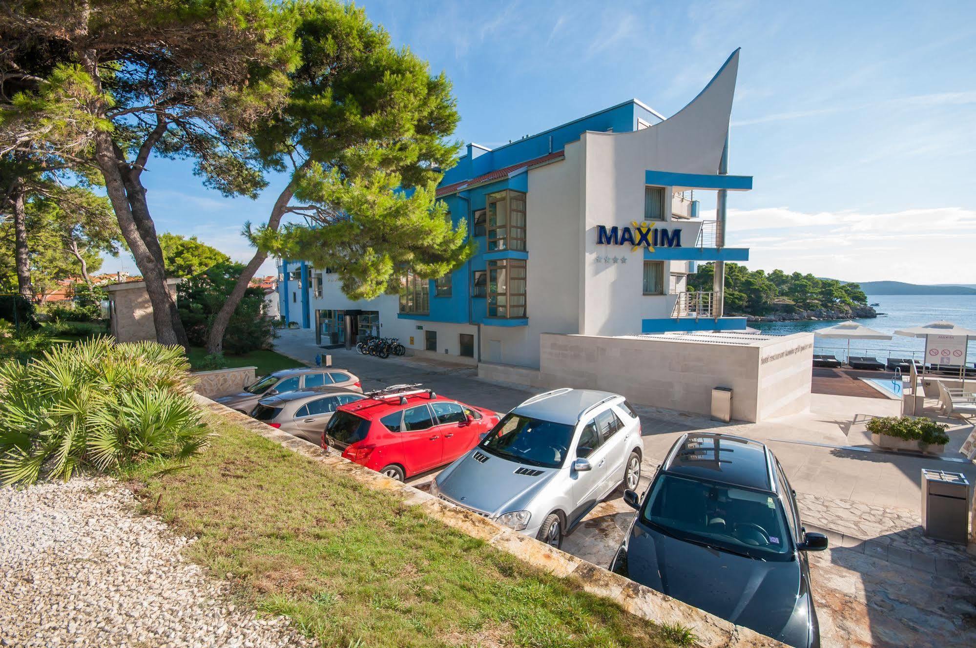 Hotel Maxim Božava Zewnętrze zdjęcie