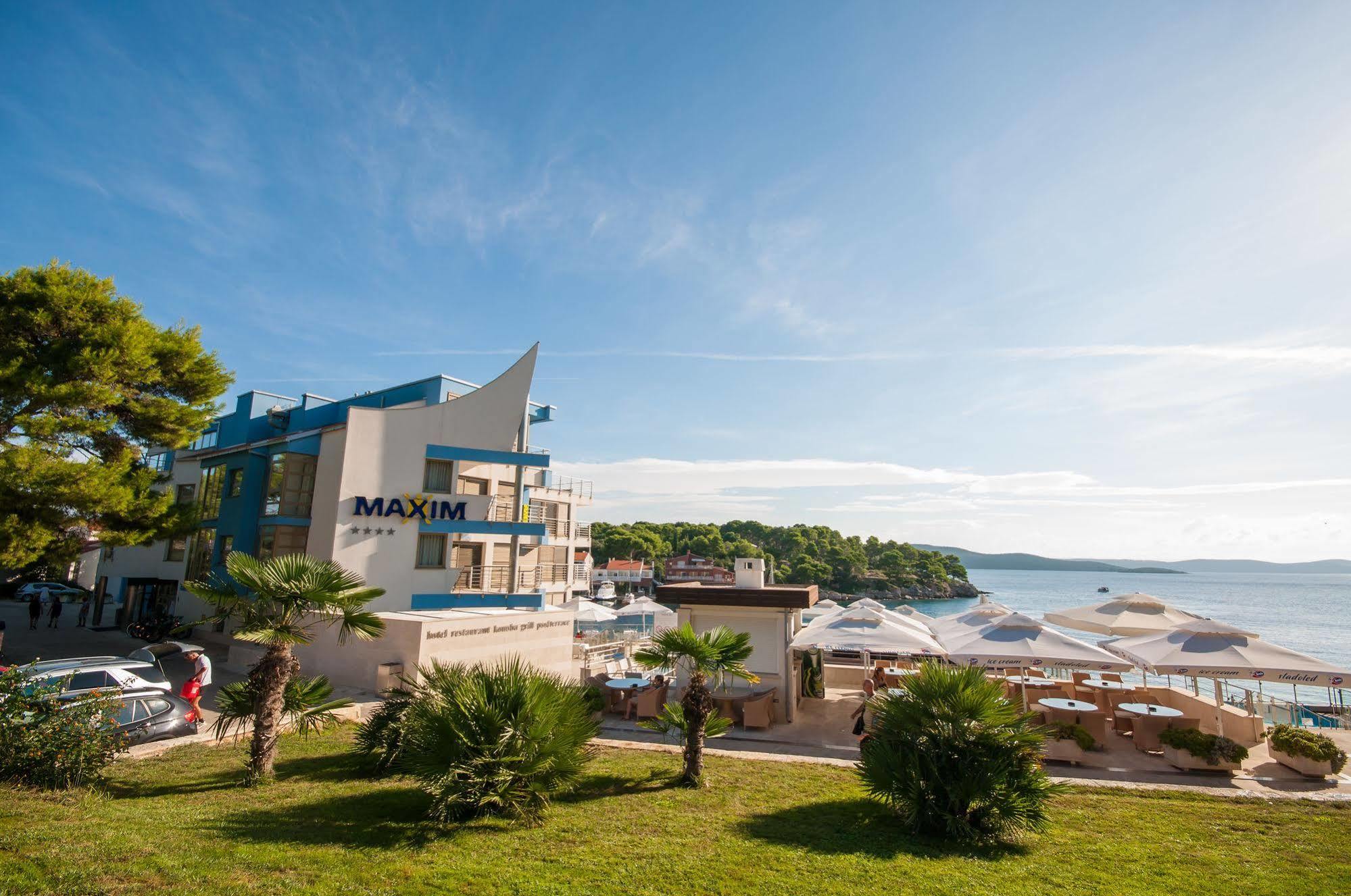Hotel Maxim Božava Zewnętrze zdjęcie